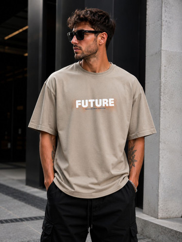 تیشرت باکسی پنبه ماکان گرم بالا طرح future رنگ خاکی